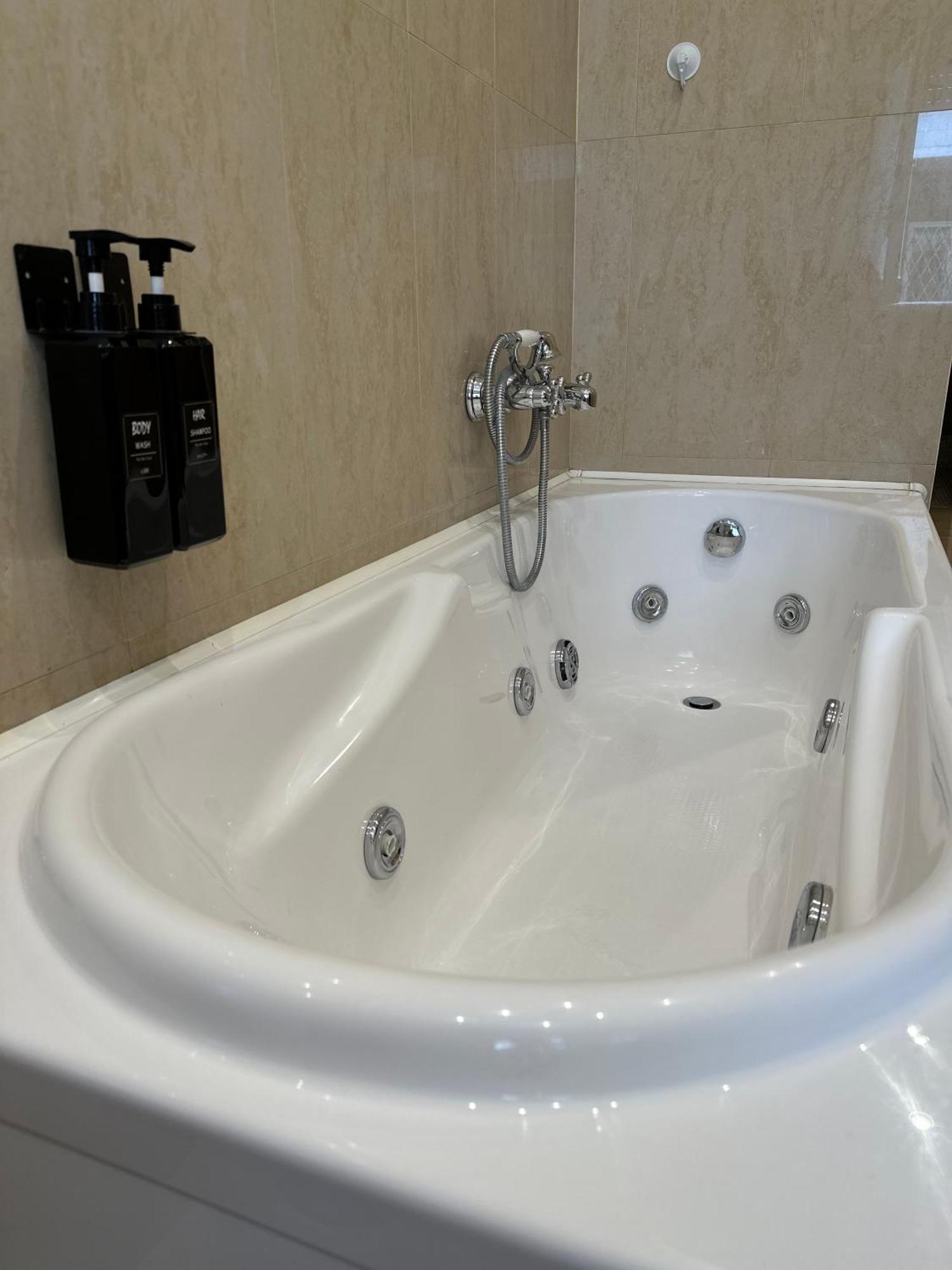 Luxurious Flat Close To The Vatican/Metro Rom Exteriör bild